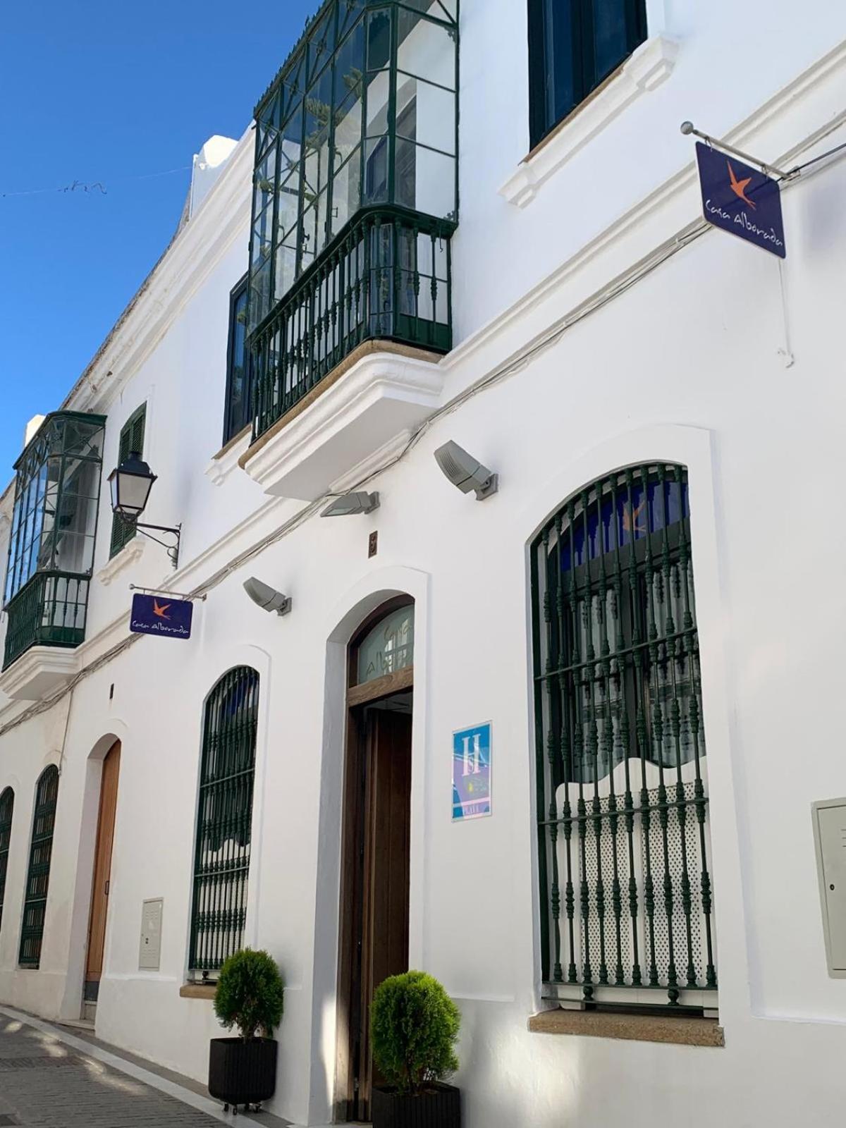 Hostal Casa Alborada Conil De La Frontera Exterior photo